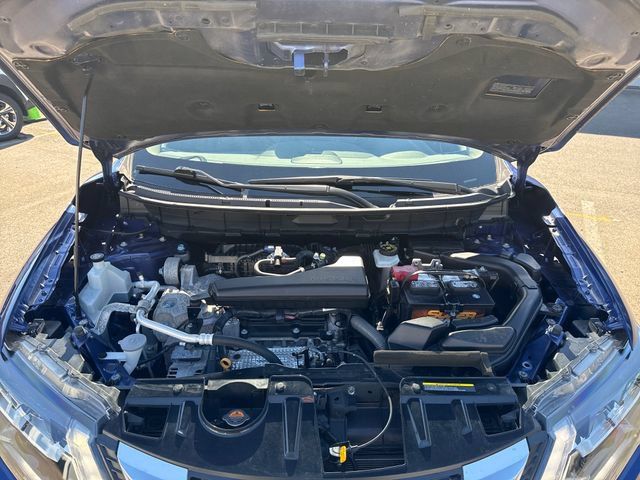 Used 2017 Nissan Rogue SL w/ SL Premium Package AWD/4WD image 28
