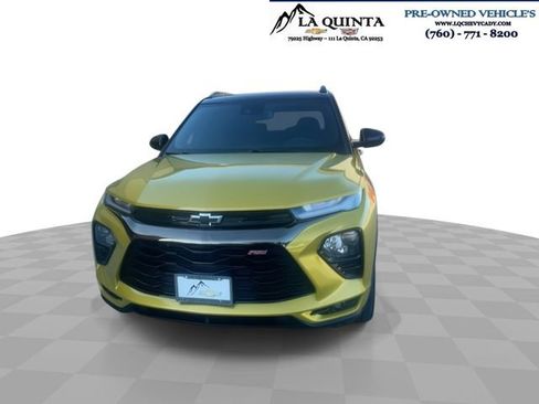 Used 2023 Chevrolet TrailBlazer RS w/ Sun and Liftgate Package image 3