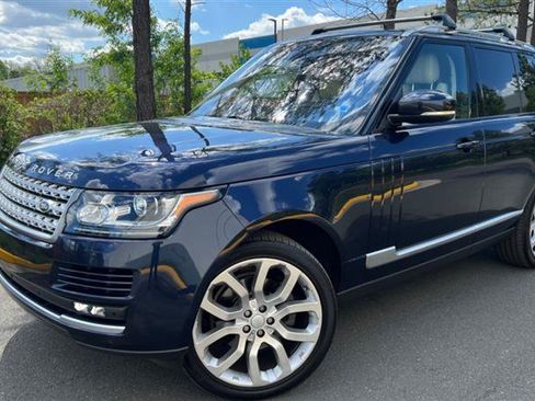 Used 2016 Land Rover Range Rover HSE AWD/4WD image 2
