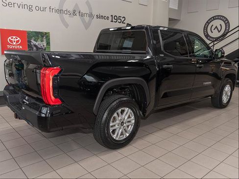 Used 2023 Toyota Tundra SR5 w/ SR5 Convenience Package AWD/4WD image 20