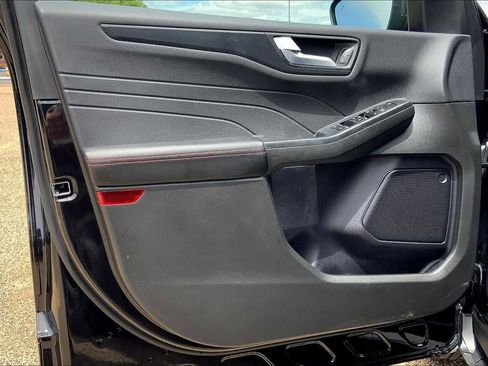 Used 2024 Ford Escape ST-Line image 41