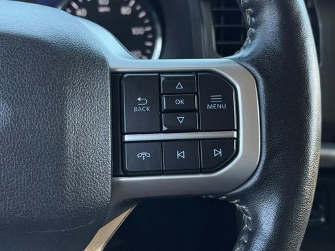 Certified 2024 Ford Expedition Max XLT image 17