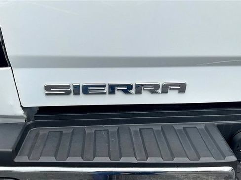 Used 2018 GMC Sierra 2500 4x4 Regular Cab image 23