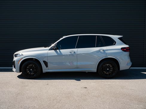 Used 2026 BMW X5 M Competition w/ Executive Package AWD/4WD image 2
