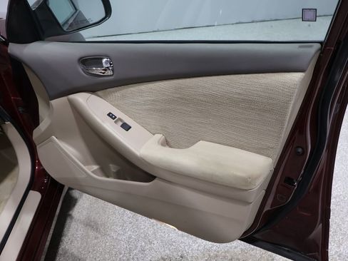 Used 2011 Nissan Altima 2.5 S image 24