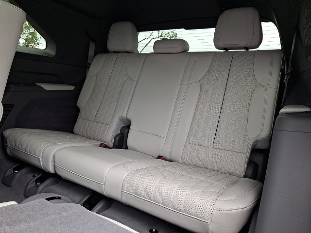 Used 2026 Cadillac Escalade IQ Sport 1 AWD/4WD image 10