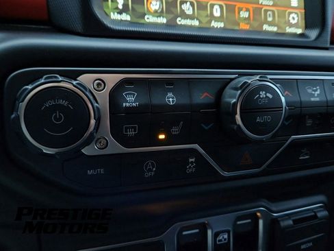 Used 2022 Jeep Wrangler Unlimited Rubicon w/ Steel Bumper Group AWD/4WD image 20