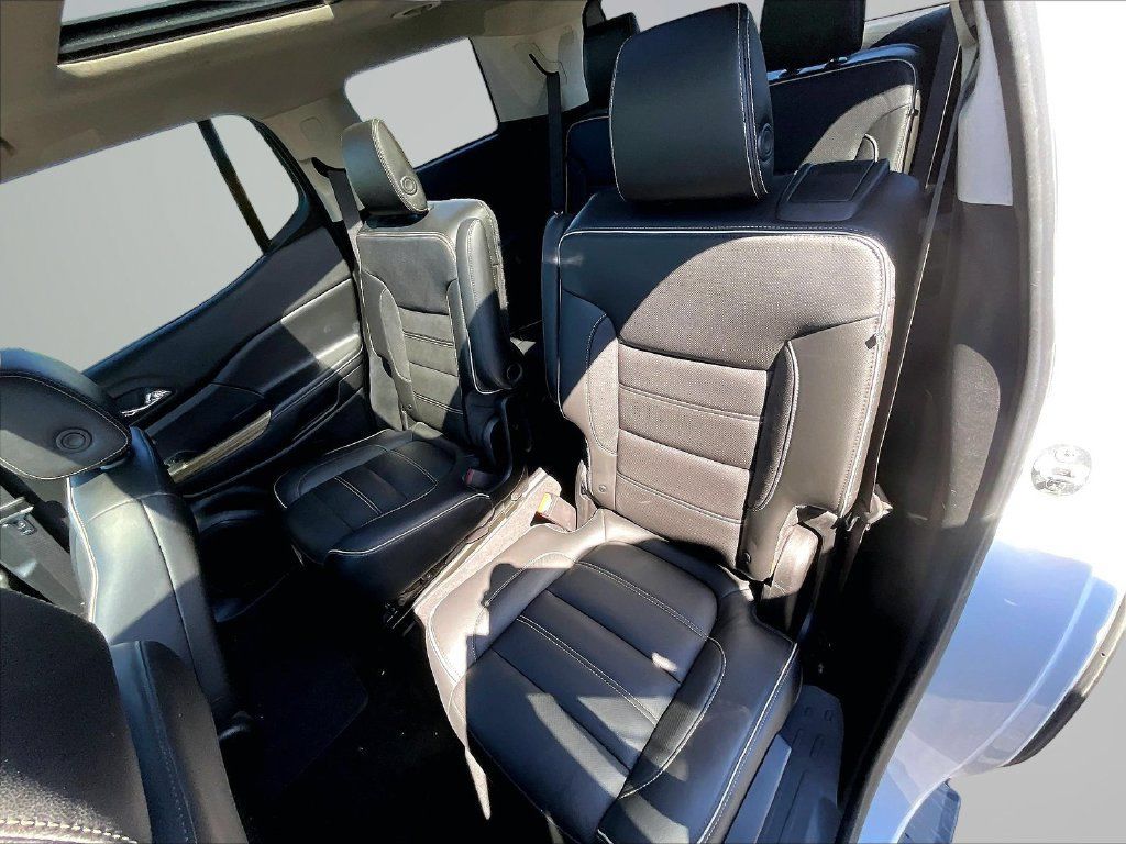 Used 2019 GMC Acadia Denali AWD/4WD image 26