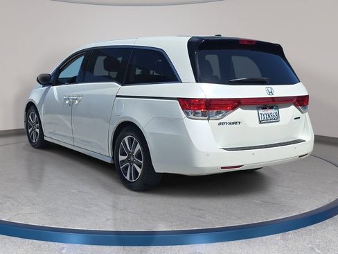Used 2017 Honda Odyssey Touring image 8