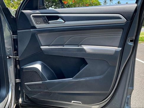 Used 2023 Volkswagen Atlas SEL Premium AWD/4WD image 19