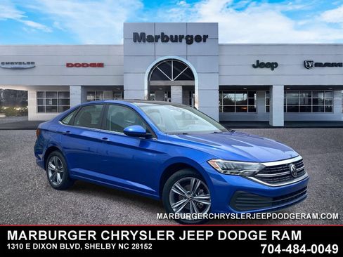 Used 2024 Volkswagen Jetta SE FWD image 1