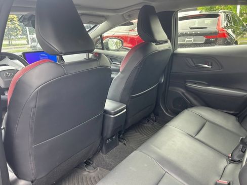 Used 2023 Toyota Prius Prime FWD image 14