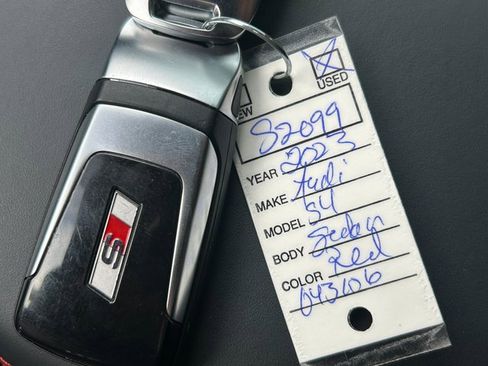 Used 2023 Audi S4 Premium Plus w/ Premium Plus Package image 38