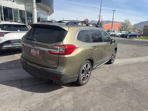 Used 2023 Subaru Ascent Limited w/ Technology Package AWD/4WD image 2