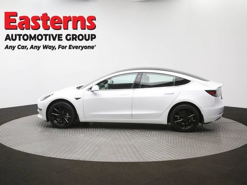 Used 2019 Tesla Model 3 Standard Range RWD image 53