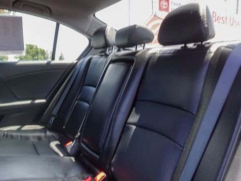Used 2017 Honda Accord EX-L image 23