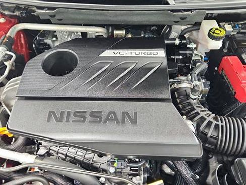 Used 2023 Nissan Rogue SV image 31