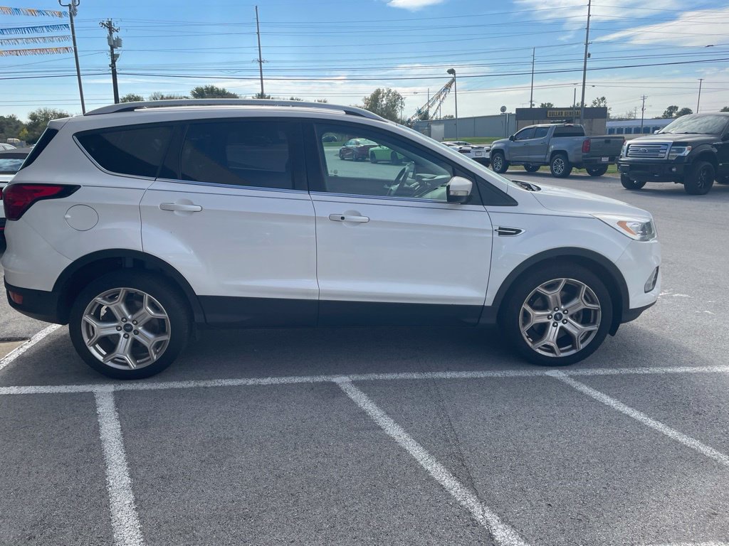 Used 2019 Ford Escape Titanium AWD/4WD image 5