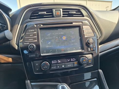 Used 2016 Nissan Maxima Platinum image 15