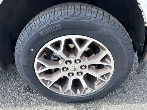 Used 2023 Ford F150 King Ranch w/ Equipment Group 601A High image 12