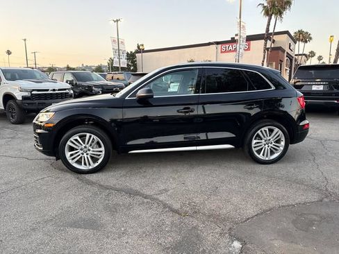 Used 2019 Audi Q5 2.0T Premium Plus w/ Premium Plus Package AWD/4WD image 2
