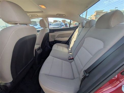 Used 2020 Hyundai Elantra Value Edition image 11