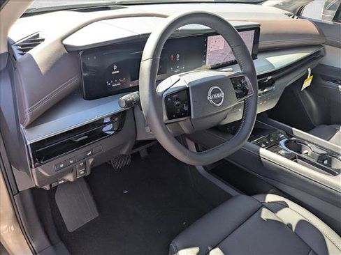 New 2026 Nissan Murano Platinum w/ Cargo Package image 3