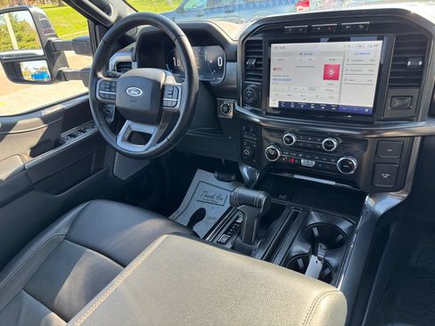 Used 2022 Ford F150 Lariat w/ Equipment Group 502A High AWD/4WD image 32