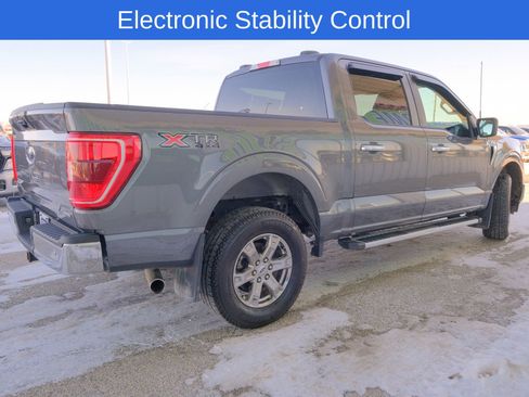 Used 2023 Ford F150 XLT w/ XTR Package image 9