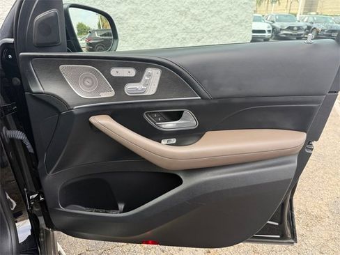 Used 2021 Mercedes-Benz GLS 63 AMG 4MATIC image 25