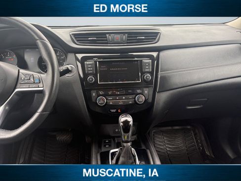 Used 2019 Nissan Rogue SL FWD image 15