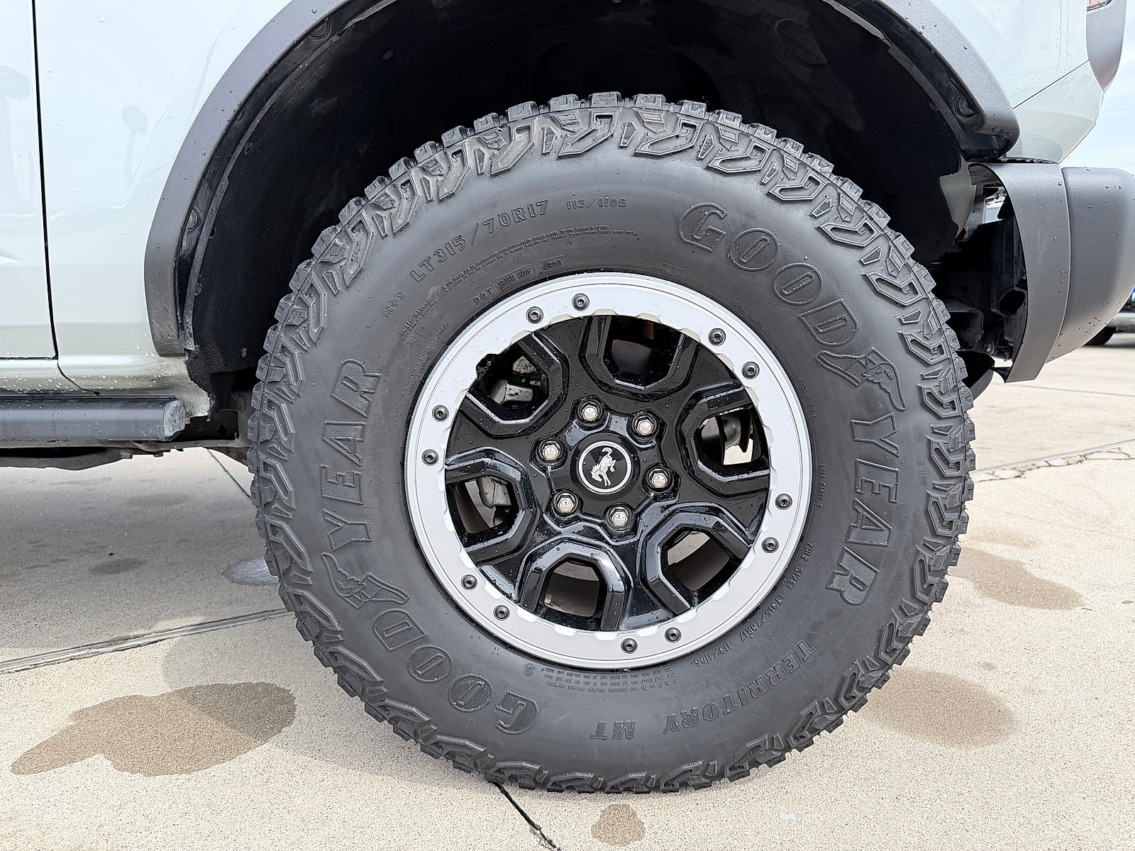 Used 2023 Ford Bronco Badlands AWD/4WD image 10