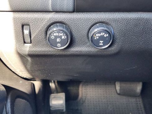 Used 2018 Chevrolet Colorado Z71 image 22