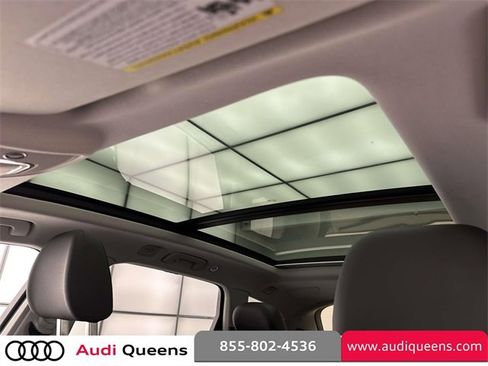 Used 2023 Audi Q7 3.0T Premium Plus w/ Premium Plus Package image 24