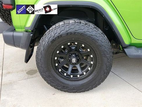 Used 2018 Jeep Wrangler Unlimited Sahara w/ Dual Top Group image 5