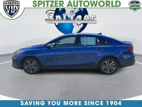 Used 2024 Kia Forte LXS w/ LXS Technology Package FWD image 6