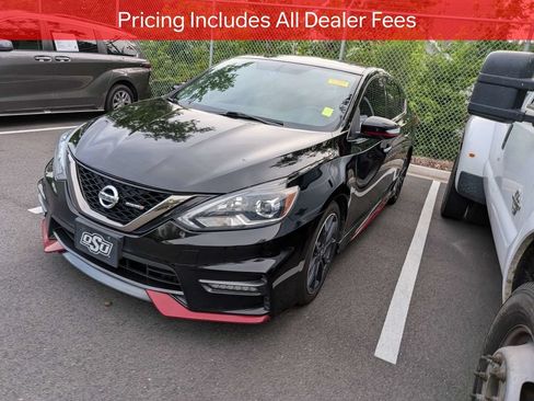 Used 2018 Nissan Sentra NISMO FWD image 3