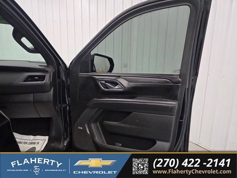 Used 2023 Chevrolet Tahoe RST AWD/4WD image 17
