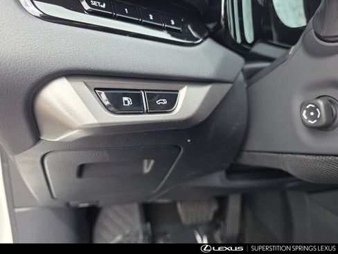 New 2026 Lexus RX 450h AWD image 23
