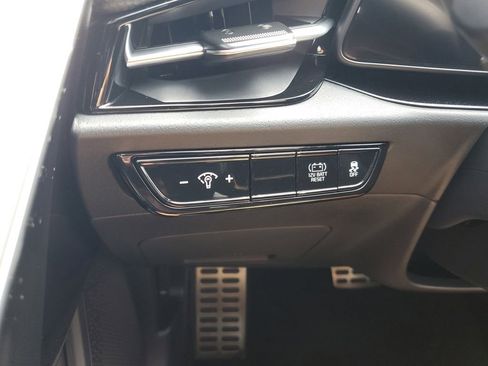 New 2025 Kia Niro EX Touring FWD image 25