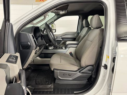 Used 2022 Ford F250 XLT w/ XLT Premium Package image 12