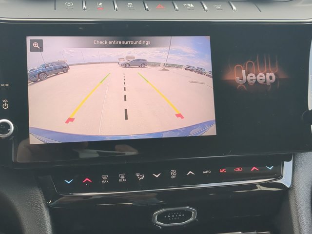 New 2027 Jeep Grand Cherokee Limited RWD image 20