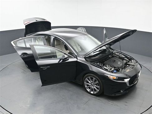 Used 2019 MAZDA MAZDA3 Sedan image 49