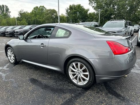 Used 2013 INFINITI G37 x Coupe w/ Premium Pkg AWD/4WD image 9