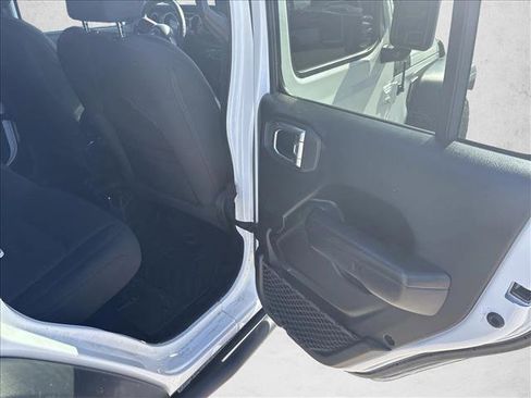 Used 2021 Jeep Wrangler Unlimited Sport AWD/4WD image 19