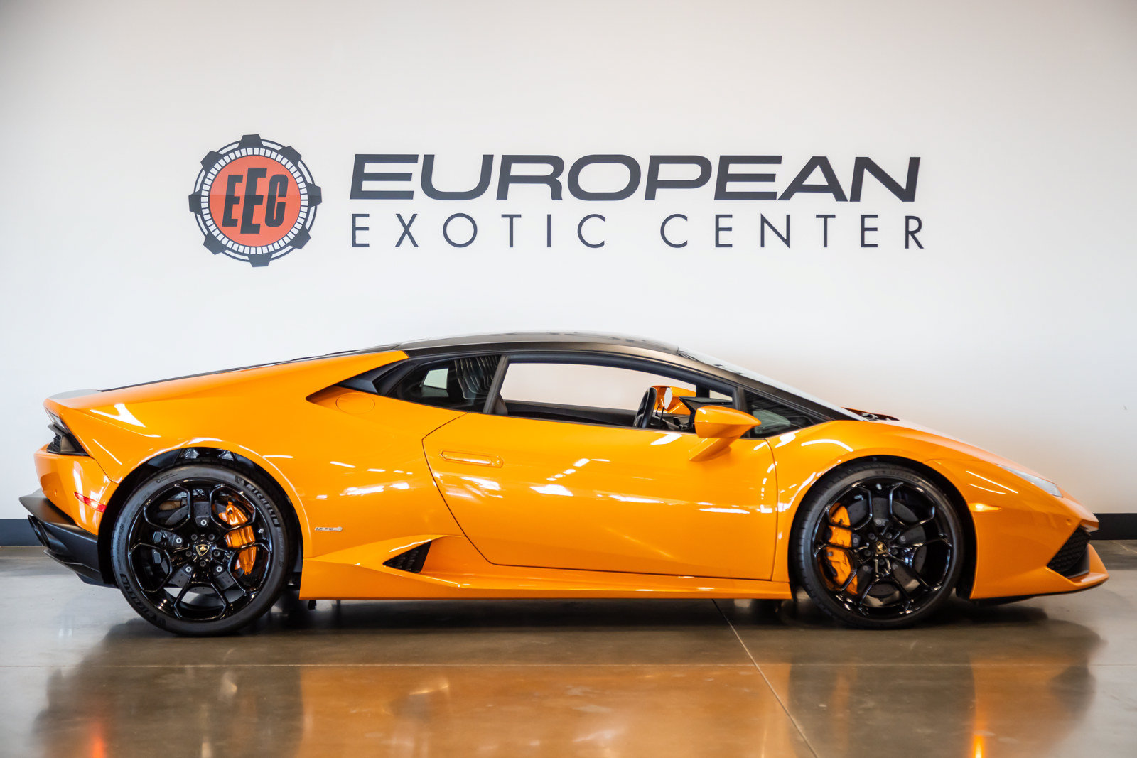 Used 2015 Lamborghini Huracan LP 610-4 AWD/4WD image 11