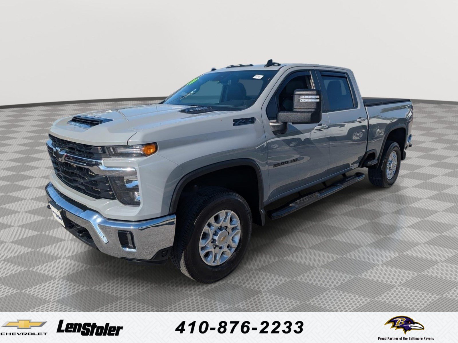 Used 2024 Chevrolet Silverado 2500 LT AWD/4WD image 1
