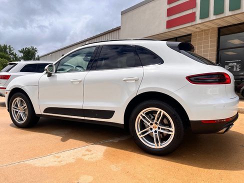 Used 2015 Porsche Macan S AWD/4WD image 3