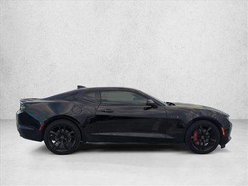 Used 2024 Chevrolet Camaro LT w/ RS Package image 5