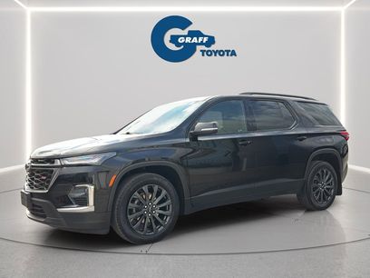 Used 2023 Chevrolet Traverse RS